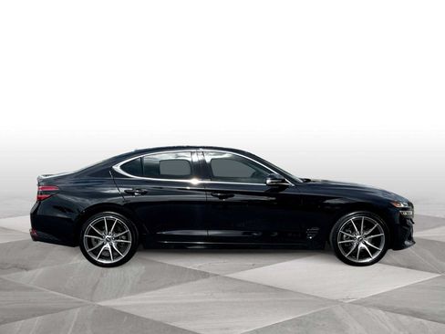 Used 2023 Genesis G70 2.0T AWD/4WD image 9