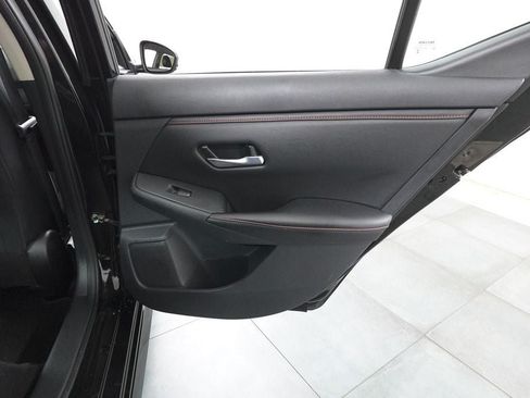 Used 2025 Nissan Sentra SR FWD image 25