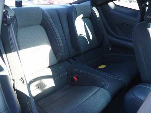 Used 2024 Ford Mustang Coupe image 9