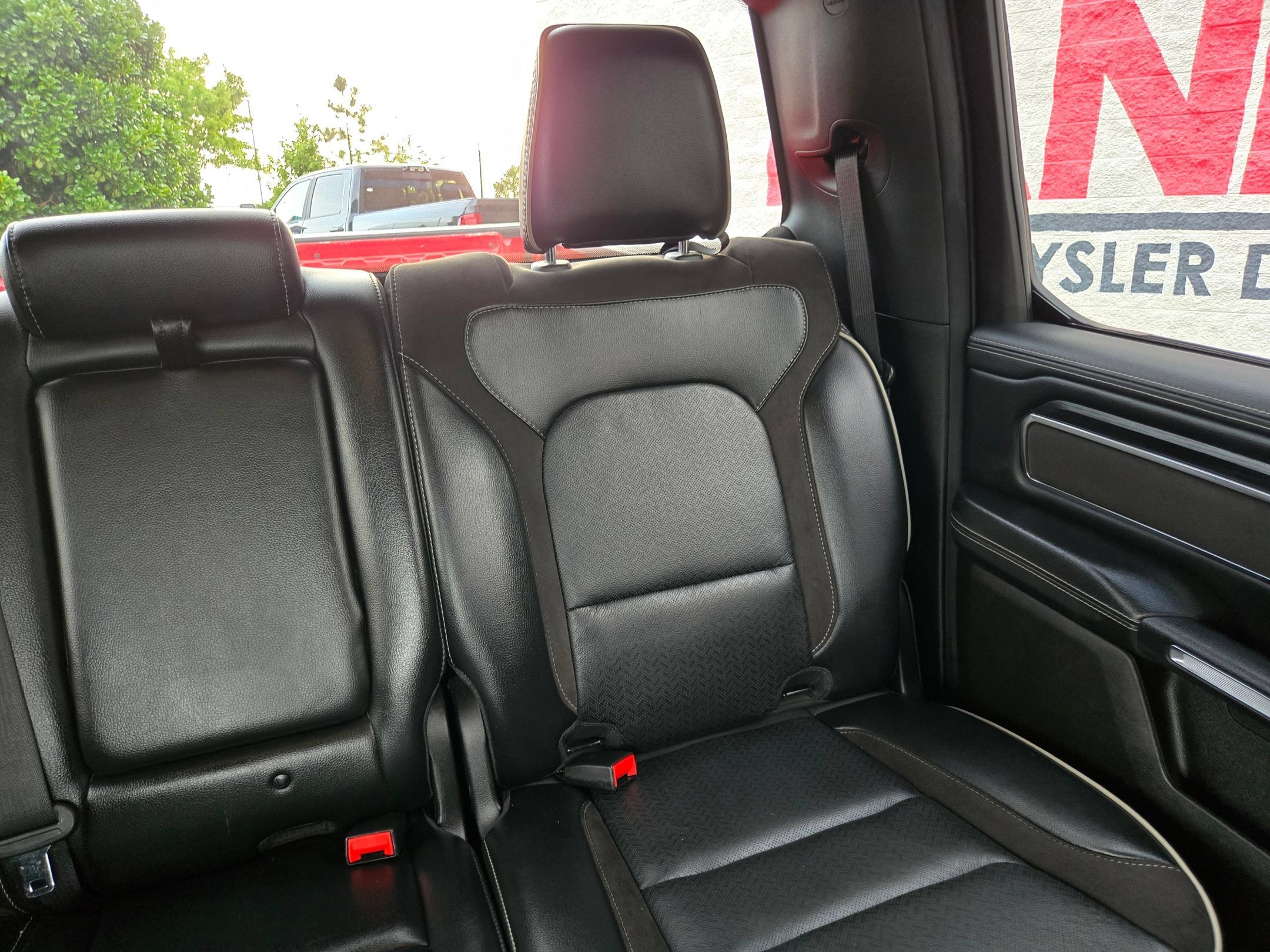 Used 2024 RAM 1500 Laramie RWD image 14