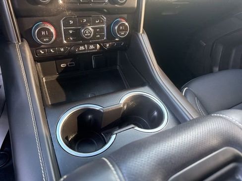 Used 2023 Chevrolet Tahoe Premier w/ Premium Package image 37