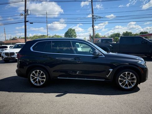 Used 2024 BMW X5 sDrive40i w/ Premium Package RWD image 8
