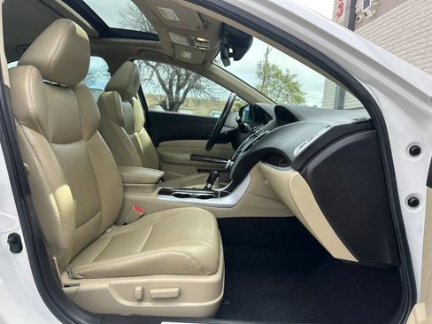 Used 2020 Acura TLX 2.4 Sedan 4D image 22