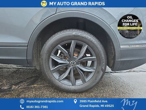 Used 2023 Volkswagen Tiguan SE image 29