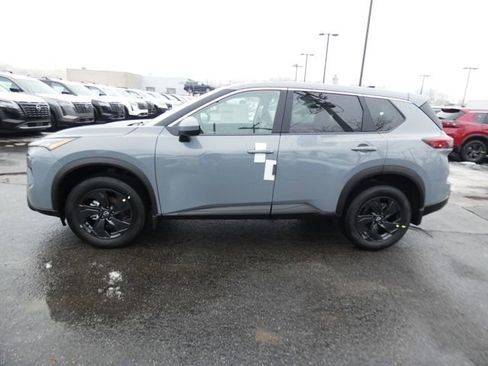 New 2026 Nissan Rogue SV AWD/4WD image 6