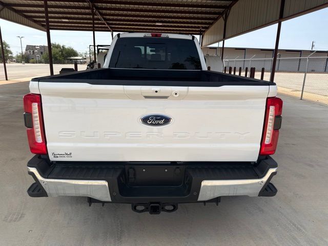 Used 2024 Ford F350 Lariat w/ FX4 Off-Road Package AWD/4WD image 7