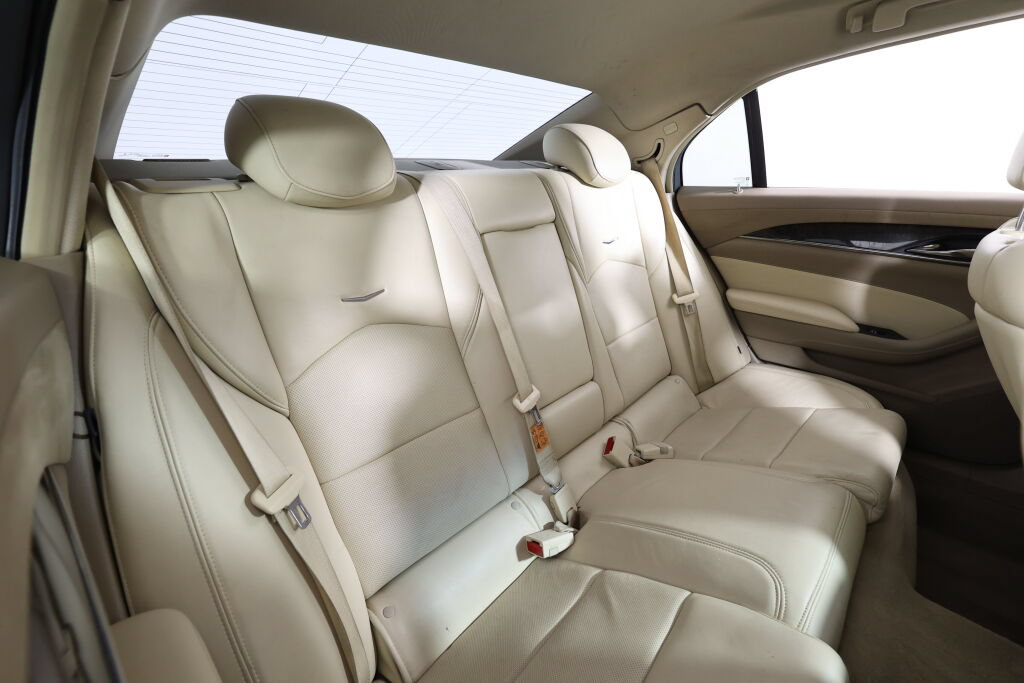 Used 2014 Cadillac CTS Luxury RWD image 20