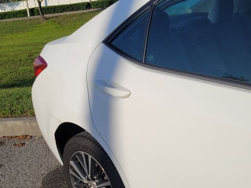 Used 2017 Toyota Corolla LE image 13