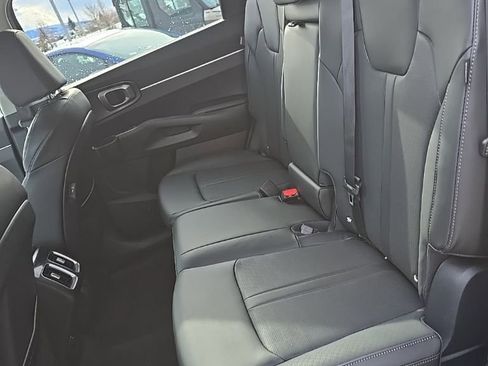 New 2026 Kia Sorento S AWD/4WD image 14