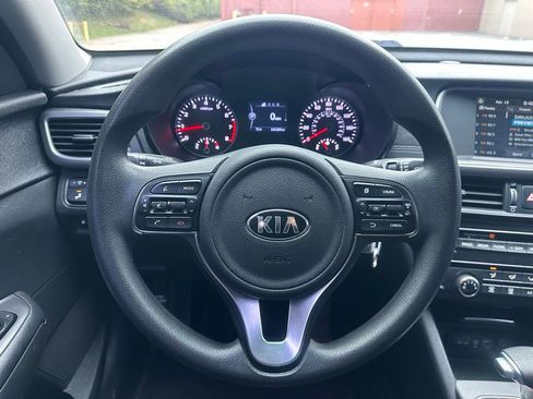 Used 2018 Kia Optima LX w/ Convenience Package image 14