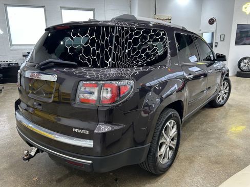 Used 2016 GMC Acadia SLT w/ Technology Package image 16