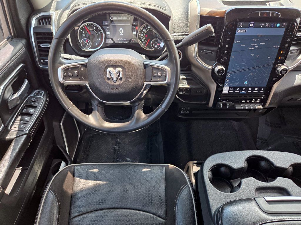 Used 2024 RAM 3500 Laramie AWD/4WD image 16