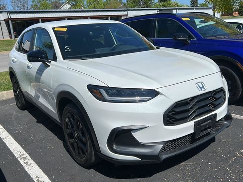 Used 2024 Honda HR-V Sport image 5