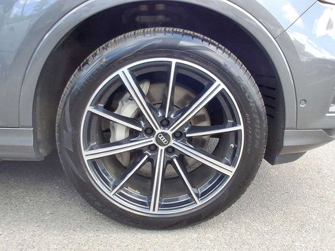 Certified 2023 Audi Q7 3.0T Premium Plus w/ Premium Plus Package AWD/4WD image 28