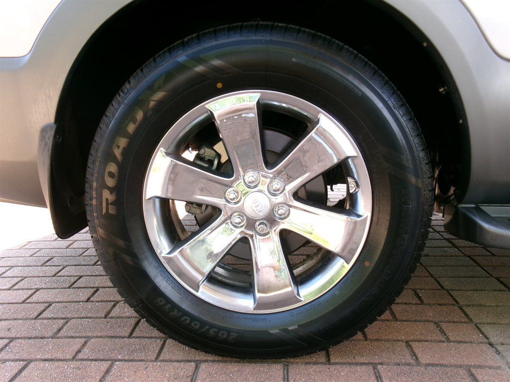 Used 2009 Kia Borrego EX w/ Premium Pkg RWD image 47