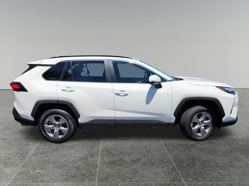 Certified 2025 Toyota RAV4 XLE AWD/4WD image 8