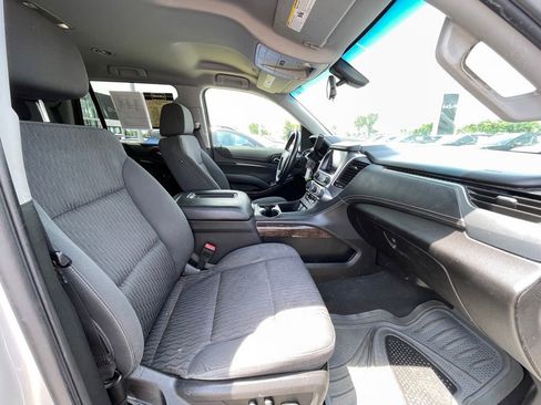 Used 2019 Chevrolet Tahoe LS RWD image 25