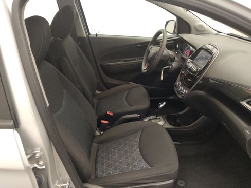 Used 2021 Chevrolet Spark LT FWD image 21