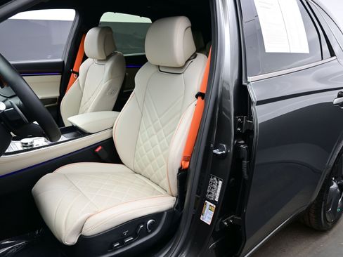 Certified 2026 Genesis GV70 3.5T Sport Prestige image 12