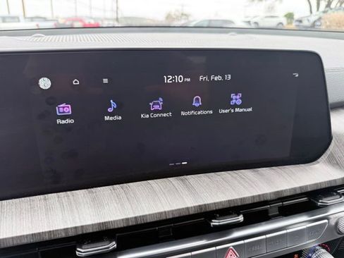 Used 2024 Kia Telluride SX w/ Towing Package image 52