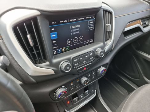Used 2018 GMC Terrain SLE w/ Driver Convenience Package FWD image 27