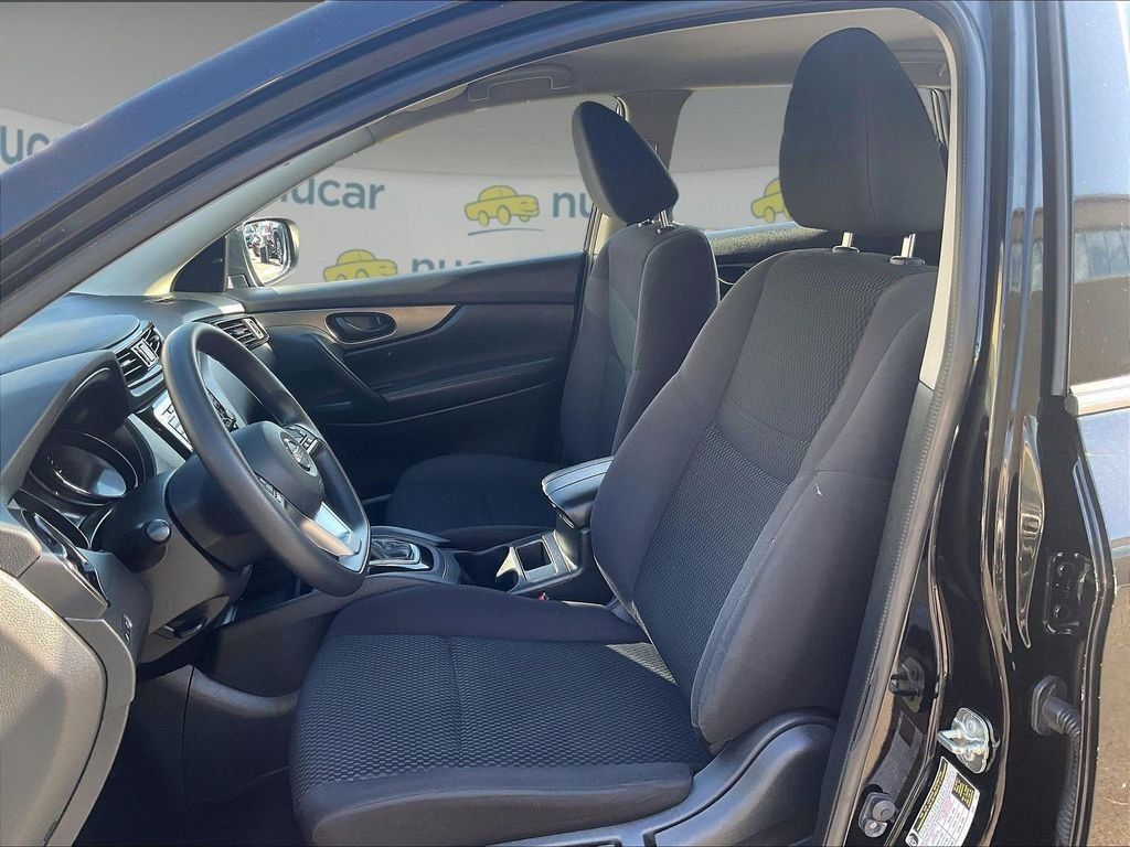 Used 2019 Nissan Rogue Sport S w/ Appearance Package AWD/4WD image 10