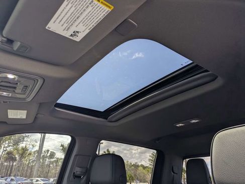 Used 2025 GMC Sierra 1500 Denali w/ Denali Reserve Package image 21