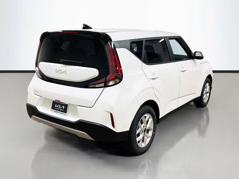 New 2025 Kia Soul LX w/ LX Technology Package image 7