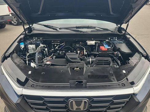 Used 2024 Honda CR-V LX image 9