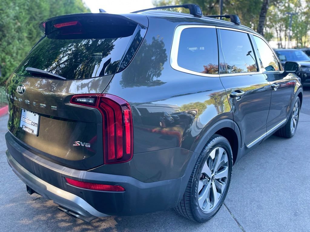 Used 2020 Kia Telluride S w/ S 8 Passenger Seating Package AWD/4WD image 4