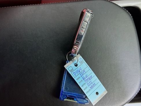 Used 2019 Kia Stinger GT2 image 35