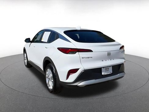 Used 2025 Buick Envista Preferred image 11