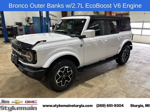 Used 2021 Ford Bronco Outer Banks AWD/4WD image 1