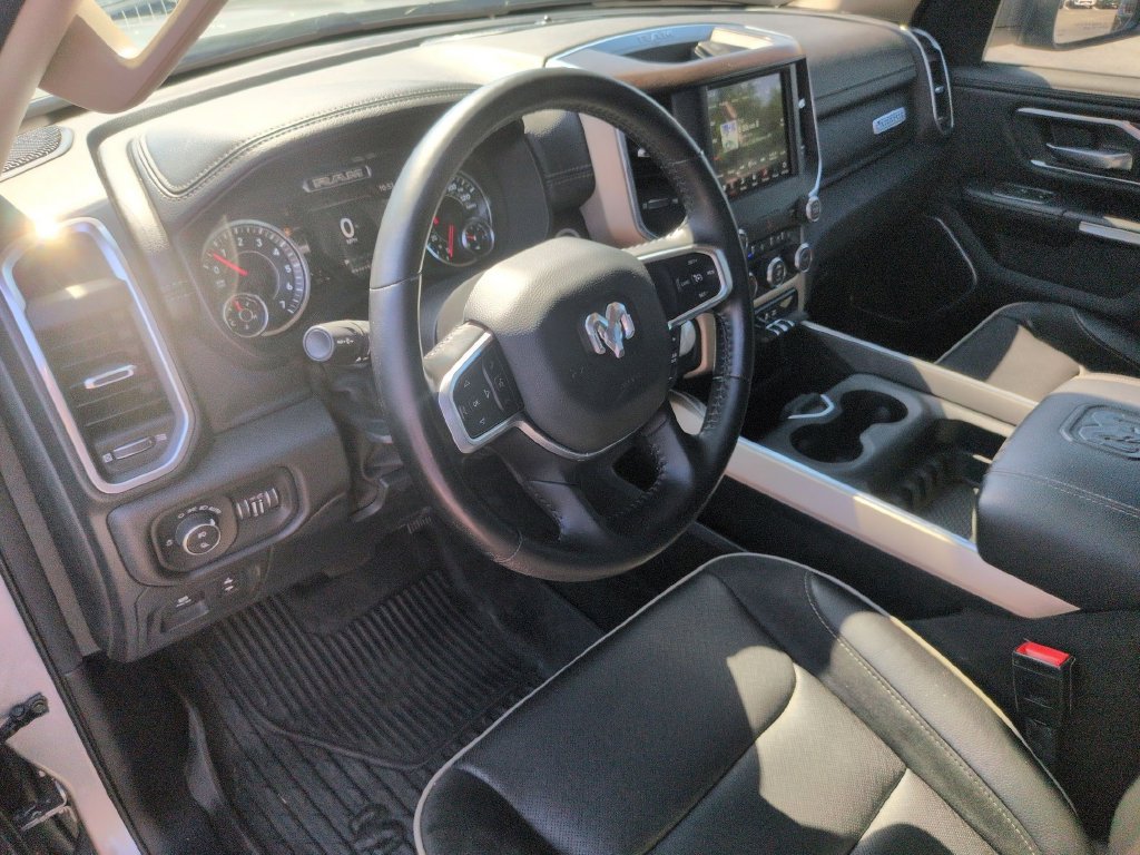 Used 2021 RAM 1500 Laramie AWD/4WD image 17