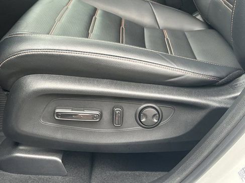 Used 2025 Honda CR-V Sport-L image 11