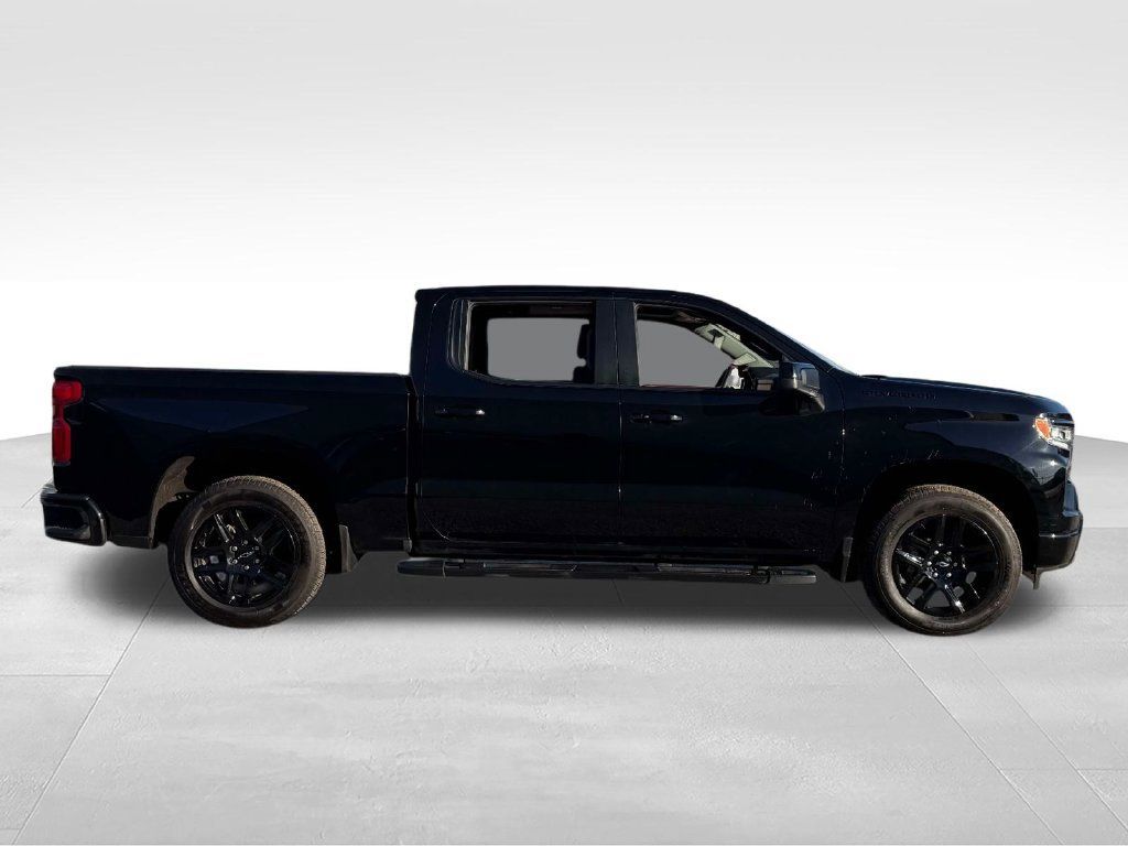 Used 2024 Chevrolet Silverado 1500 RST w/ All Star Edition Plus AWD/4WD image 10