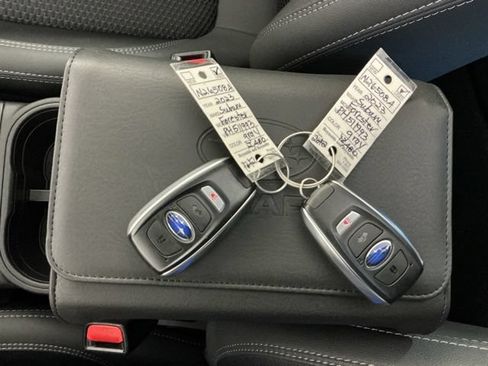 Used 2023 Subaru Forester Premium AWD/4WD image 23
