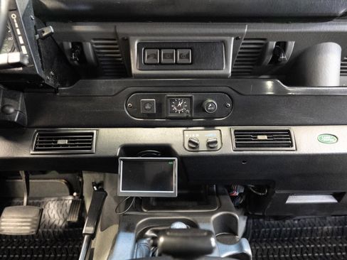 Used 1997 Land Rover Defender 90 image 63