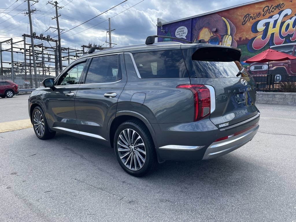 Used 2023 Hyundai Palisade Calligraphy AWD/4WD image 3