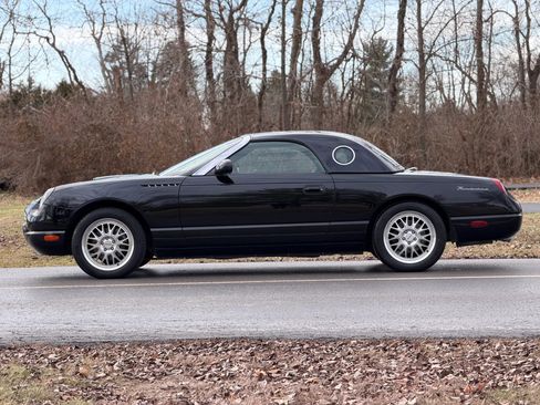 Used 2002 Ford Thunderbird image 4