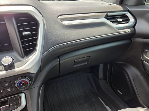 Used 2023 GMC Acadia SLT w/ Elevation Edition FWD image 28