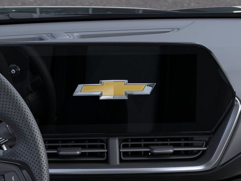 New 2026 Chevrolet Trax RS w/ Sunroof Package FWD image 20