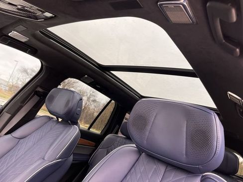 New 2026 Cadillac Vistiq Premium Luxury image 18