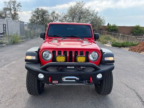 Used 2022 Jeep Gladiator Rubicon w/ Cold Weather Group AWD/4WD image 3