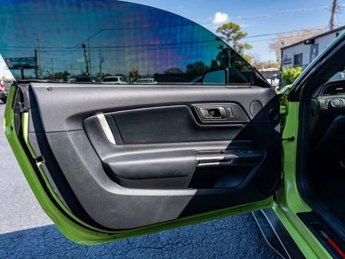 Used 2020 Ford Mustang Shelby GT500 w/ Technology Package image 43