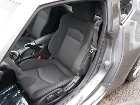 Used 2016 Nissan 370Z Coupe image 20