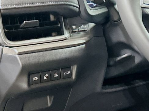 New 2026 Toyota Grand Highlander AWD Hybrid image 10