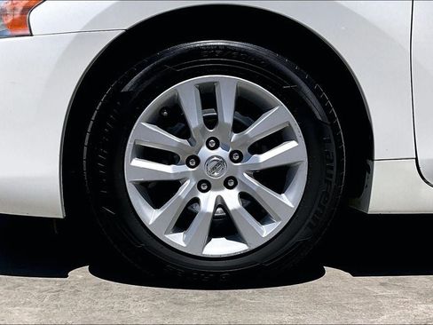 Used 2015 Nissan Altima 2.5 S w/ Power Driver Seat Package FWD image 8