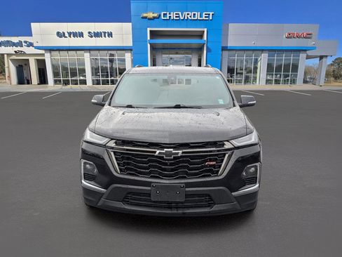 Certified 2023 Chevrolet Traverse RS image 2