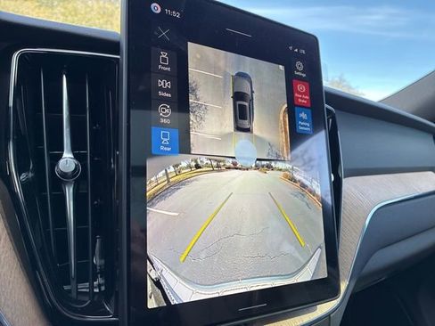 New 2026 Volvo XC60 B5 Plus w/ Protection Package Premier image 33